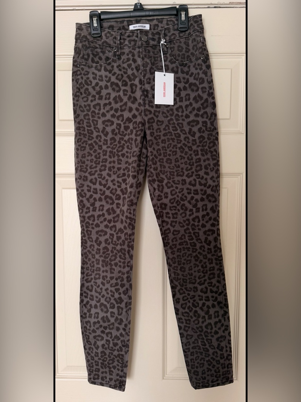 NWT Good American Leopard jeans
